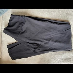 EUC full length Wunder Under Lululemon leggings!